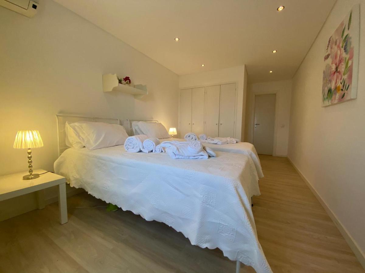 Os Reais - Apt In Front Of The Beach In Centeanes Carvoeiro  Kültér fotó